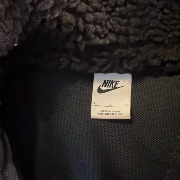 Nike Sherpa jacket - Picture 3 of 3
